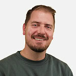 1. Moderne digitale marketing specialist met expertise in SEO, webdesign en online strategie voor optimale zichtbaarheid en groei.